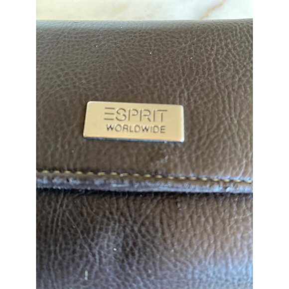 Esprit Brown Leather Tri-Fold Wallet With Snap Closure & Zippered Coin Pocket - Picture 2 of 10